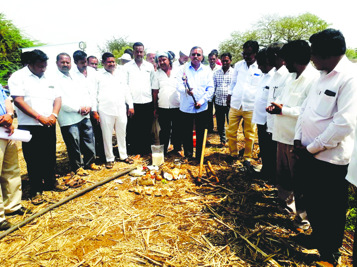 ಜಲಕುಂಭ ಕಾಮಗಾರಿಗೆ ಸಚಿವ ಶ್ರೀಮಂತ ಪಾಟೀಲ ಚಾಲನೆ